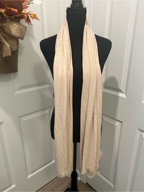 Calvin Klein Women’s Cream Logo CK Jacquard Scarf OS